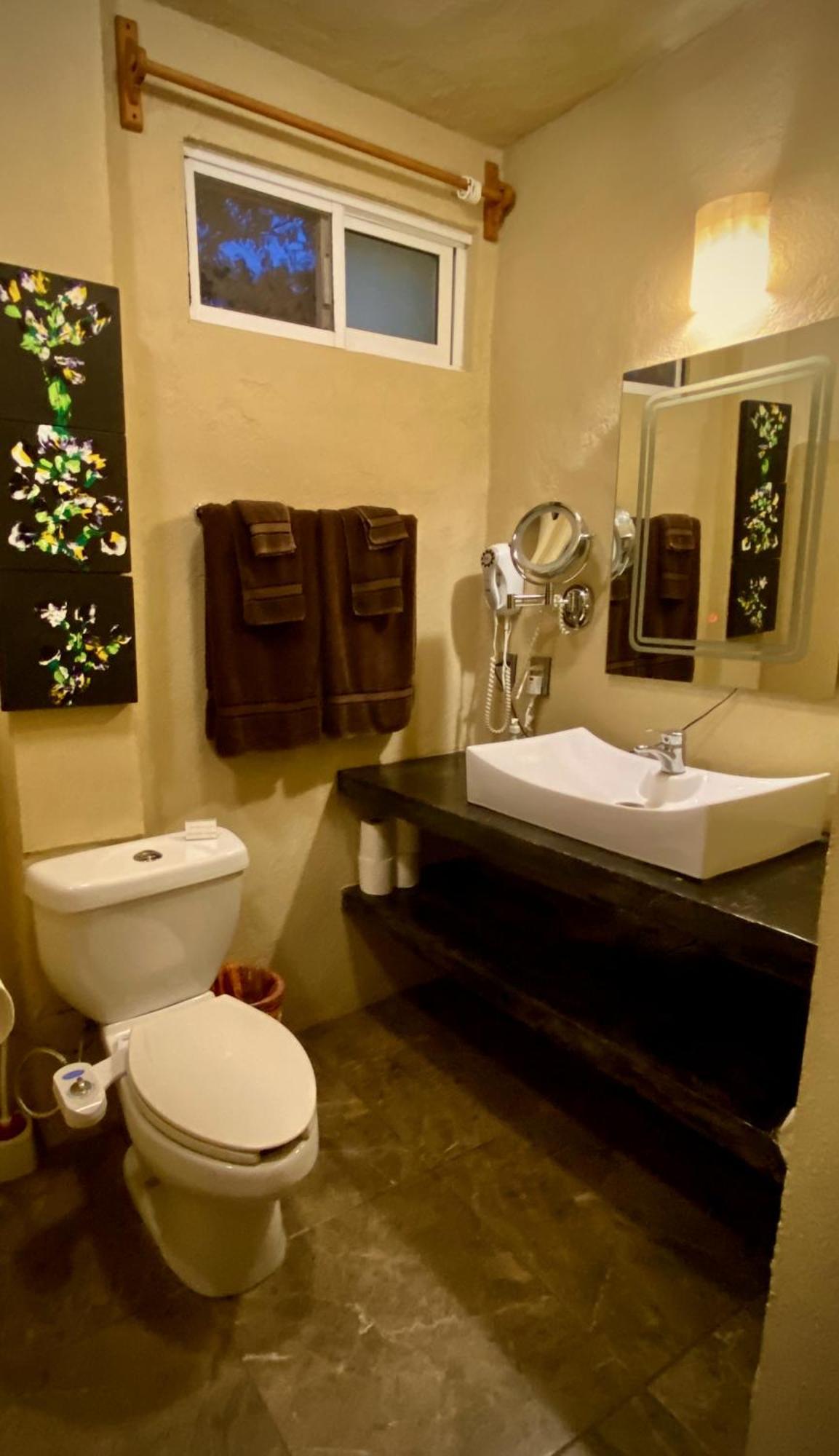 Casablanca Guest House - Adults Only - Starlink Internet! ซิโปไลต์ ภายนอก รูปภาพ