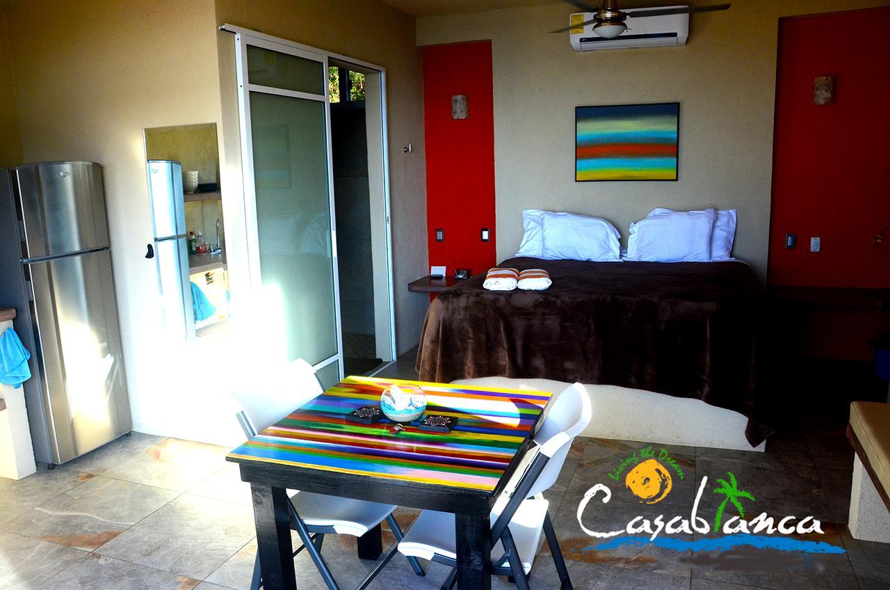 Casablanca Guest House - Adults Only - Starlink Internet! ซิโปไลต์ ภายนอก รูปภาพ